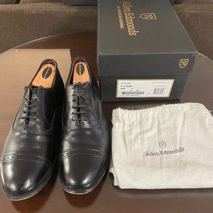 $400 Allen Edmonds Fifth Avenue Cap-toe Oxford , Black - Size 9 D